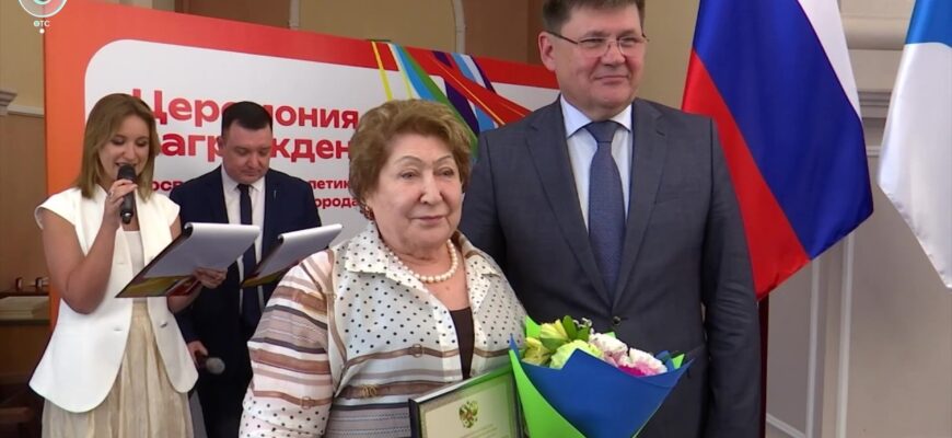 Новосибирск Выделил Лучших Работников И Коллективы Ко Дню Города